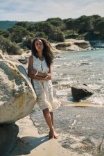 Αμάνικο Φόρεμα Ιβουάρ “Dakarai”