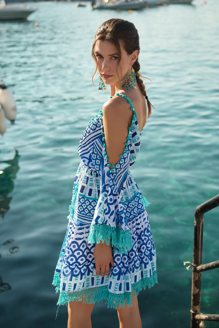 Mini Φόρεμα “Sirena” με Ethnic Ραφές και Μπλε Tribal Pattern