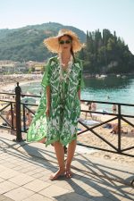 Καφτάνι Σατέν Με Τροπικό Πράσινο Print Oversized Σε Γαλάζιο Print (Copy)