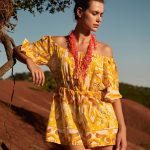 Ολόσωμο Σορτς Με Ώμους Έξω Yellow Print