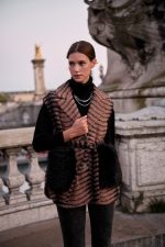 Γιλέκο “Savana” με Animal Print και Γούνινες Τσέπες