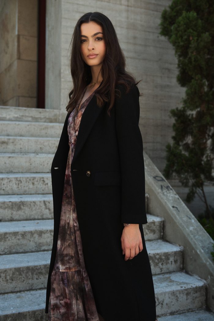 Μαύρο Μάλλινο Παλτό με Σατέν Φόδρα “Claudia”