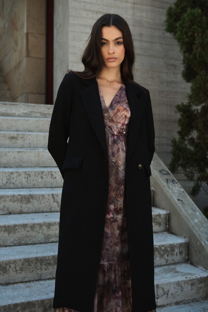 Μαύρο Μάλλινο Παλτό με Σατέν Φόδρα “Claudia”