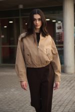 Μπεζ Bomber με Καφέ Κοτλέ Γιακά “Harper”