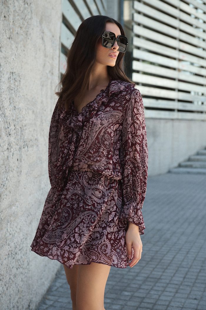 Μίνι Φόρεμα Μπορντό με Paisley Print “Adele”