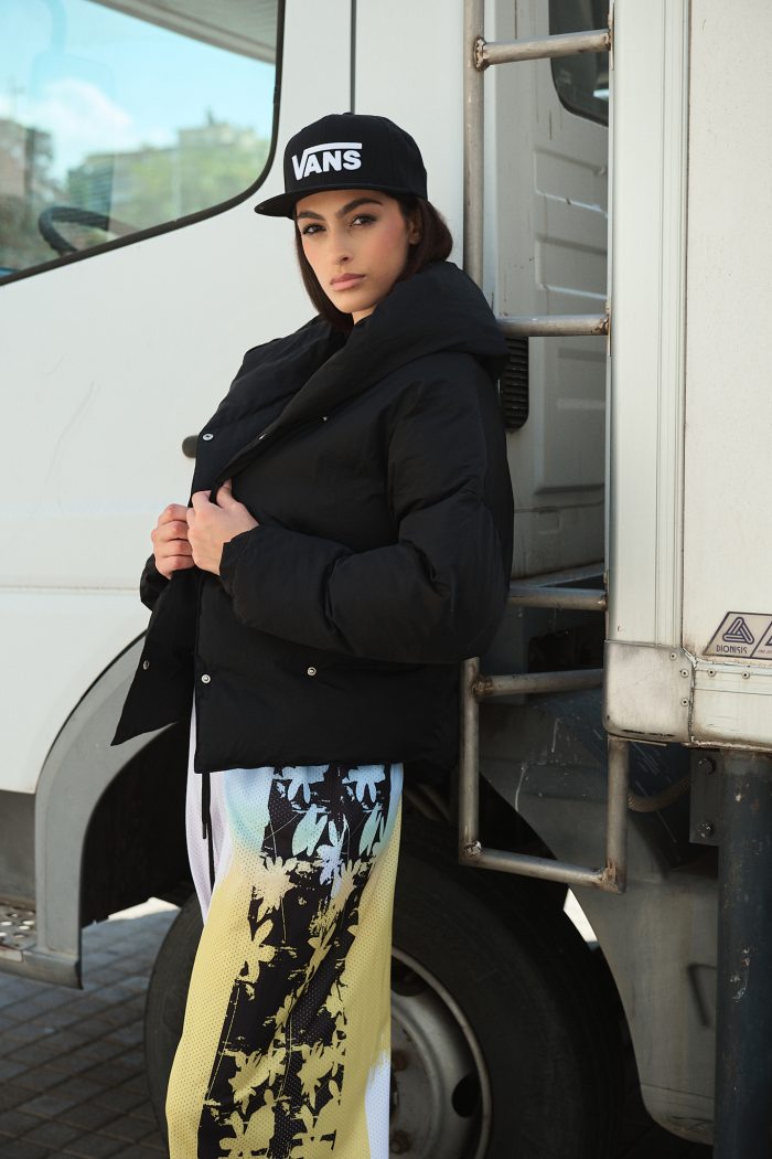 Μαύρο Κοντό Puffer Jacket “Urban”