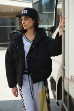 Μαύρο Κοντό Puffer Jacket “Urban”