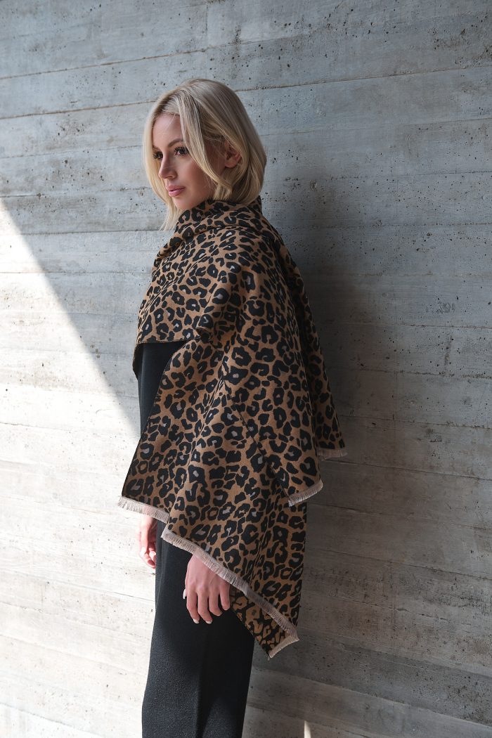 Κασκόλ Animal Print σε Καφέ Τόνο “Zahara”
