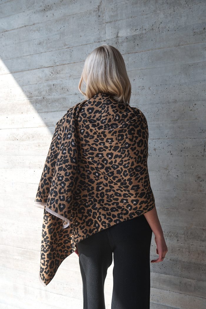 Κασκόλ Animal Print σε Καφέ Τόνο “Zahara”