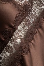 Φόρεμα Σατέν Σοκολατί Με Δαντέλα “Bronze Rose”