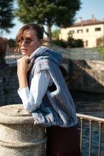 Γιλέκο Γούνινο Γαλάζιο με Κουκούλα “Eira”