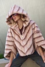 Κάπα Faux Fur Με Κουκούλα “Rosella”