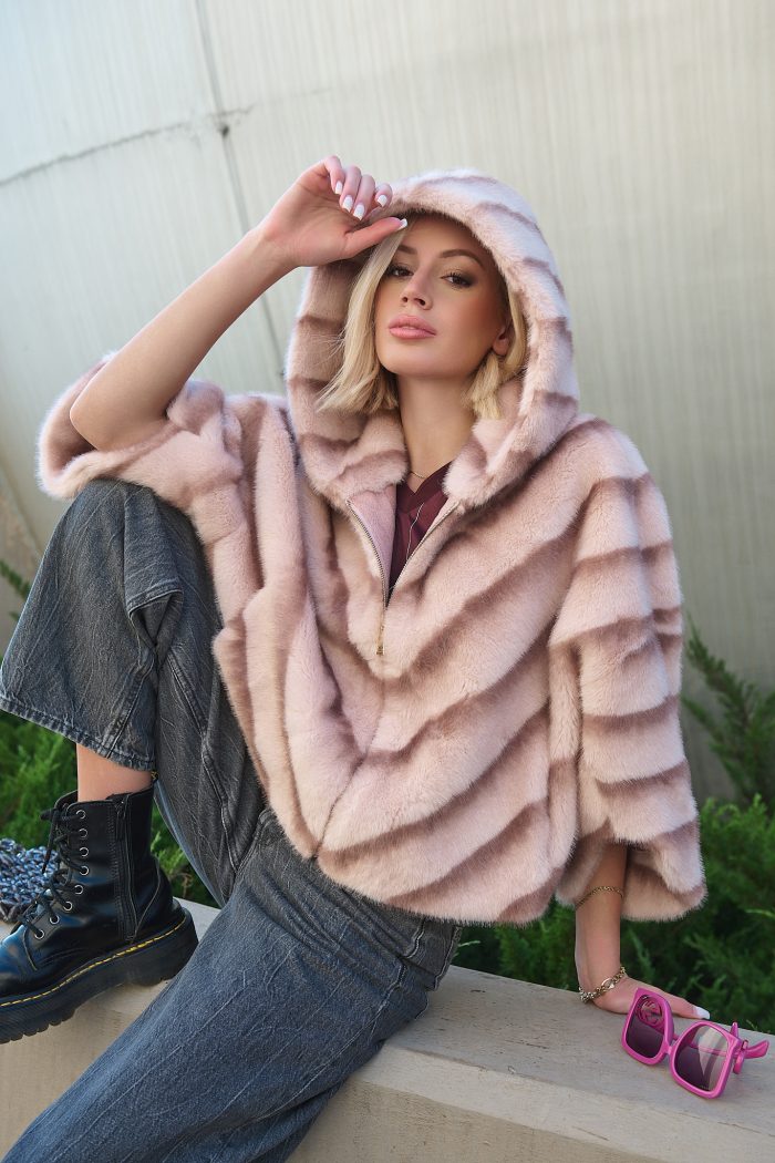Κάπα Faux Fur Με Κουκούλα “Rosella”