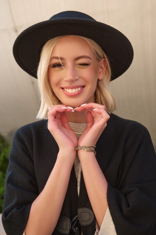 Μαύρο καπέλο “Corvus”