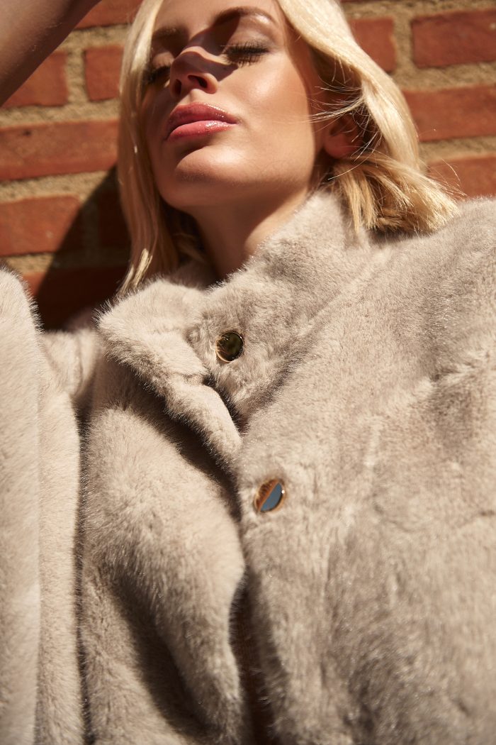 Κάπα Faux Fur Μπεζ “Dove”