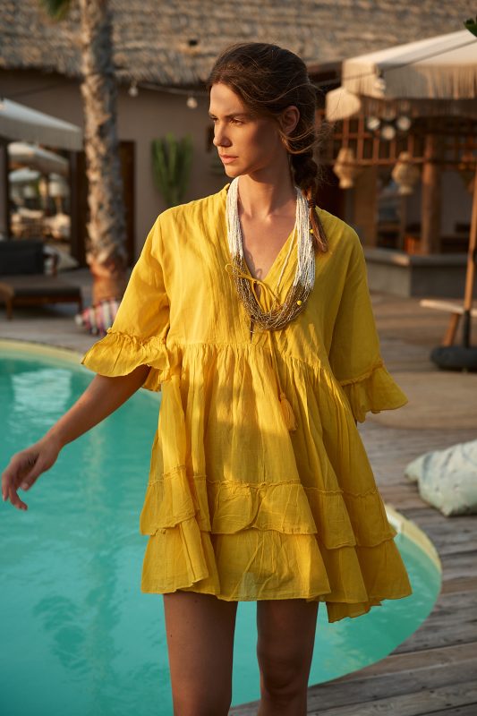 Boho Mini Κίτρινο Φόρεμα με Βολάν "Liora"